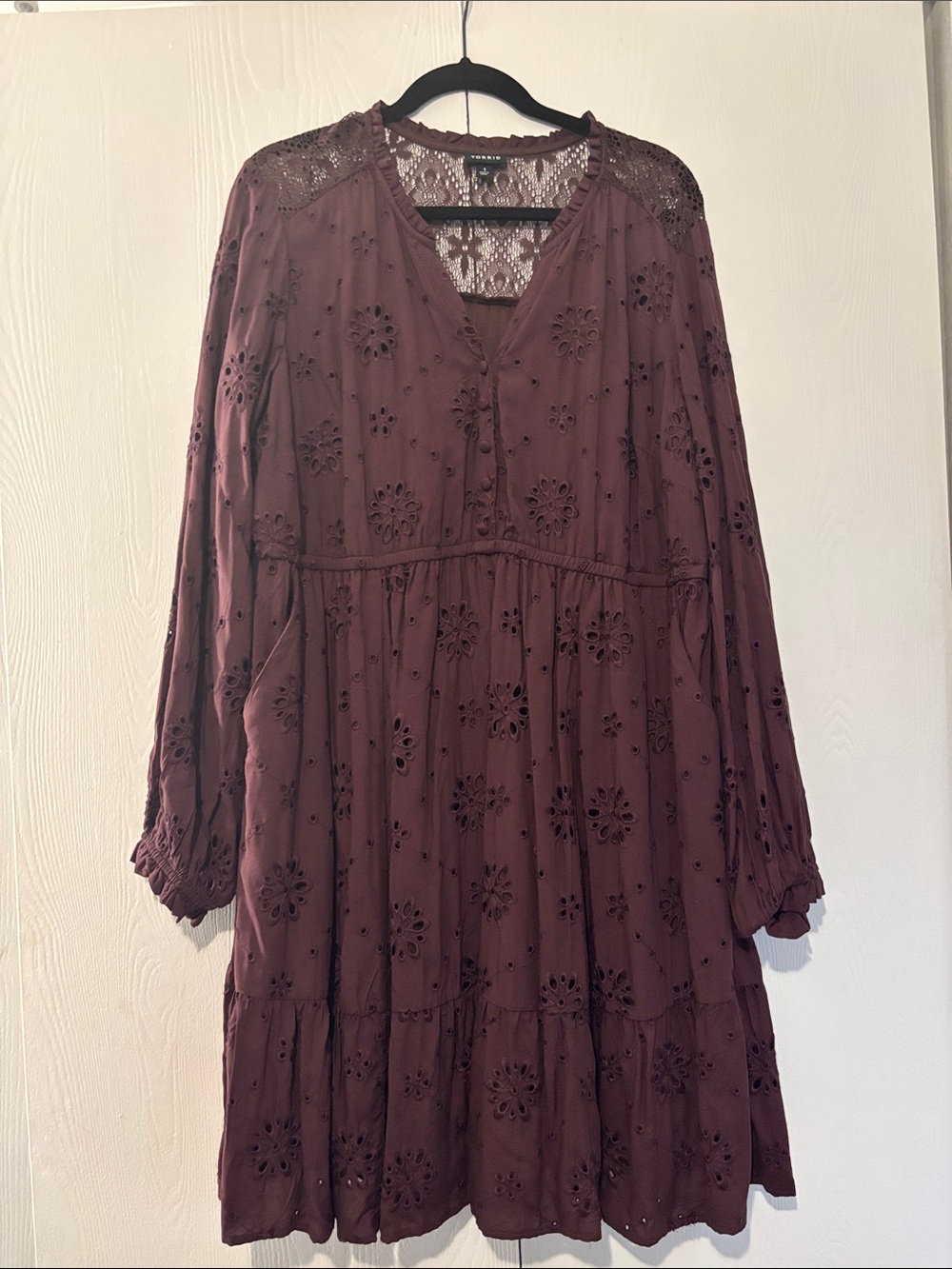 torrid Brown Eyelet Tiered Long Sleeve Dress never worn